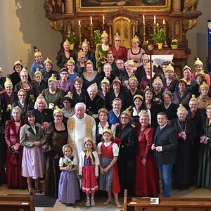 Bezirksmaiandacht Goldhaubengruppe Ansfelden