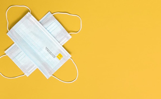 Mund-Nasen-Schutz schützt! / © nastya_gepp/pixabay.com/Pixabay License / Diözese Linz/Stefanie Petelin (Bearbeitung) Mund-Nasen-Schutz schützt!