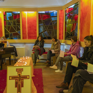 Frieden - Schalom war das Thema der Nacht der 1000 Lichter in der Pfarre Kirchdorf an der Krems. 