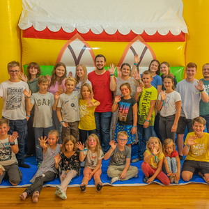 Gruppenfoto vom Kinder-Sommerfest