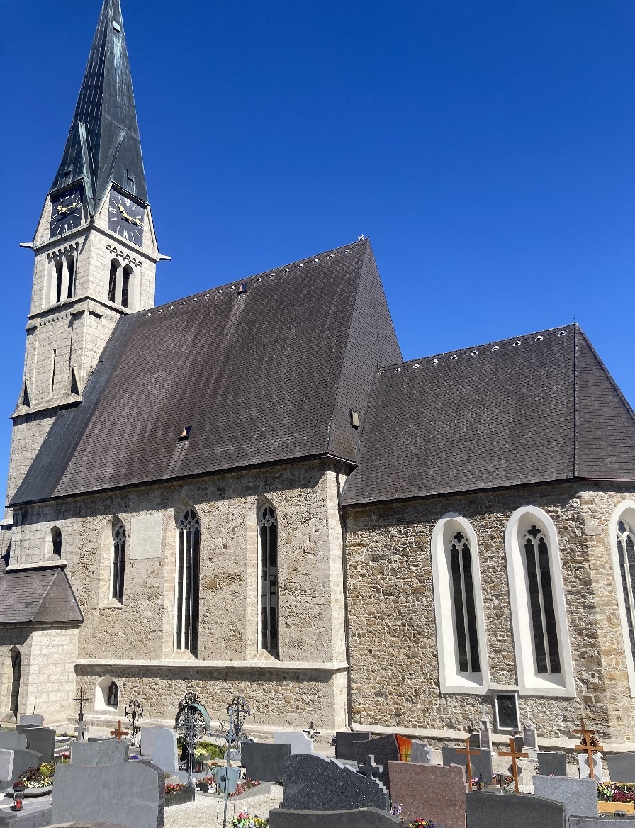 Die Kirche erstrahlt in vitalem Glanz