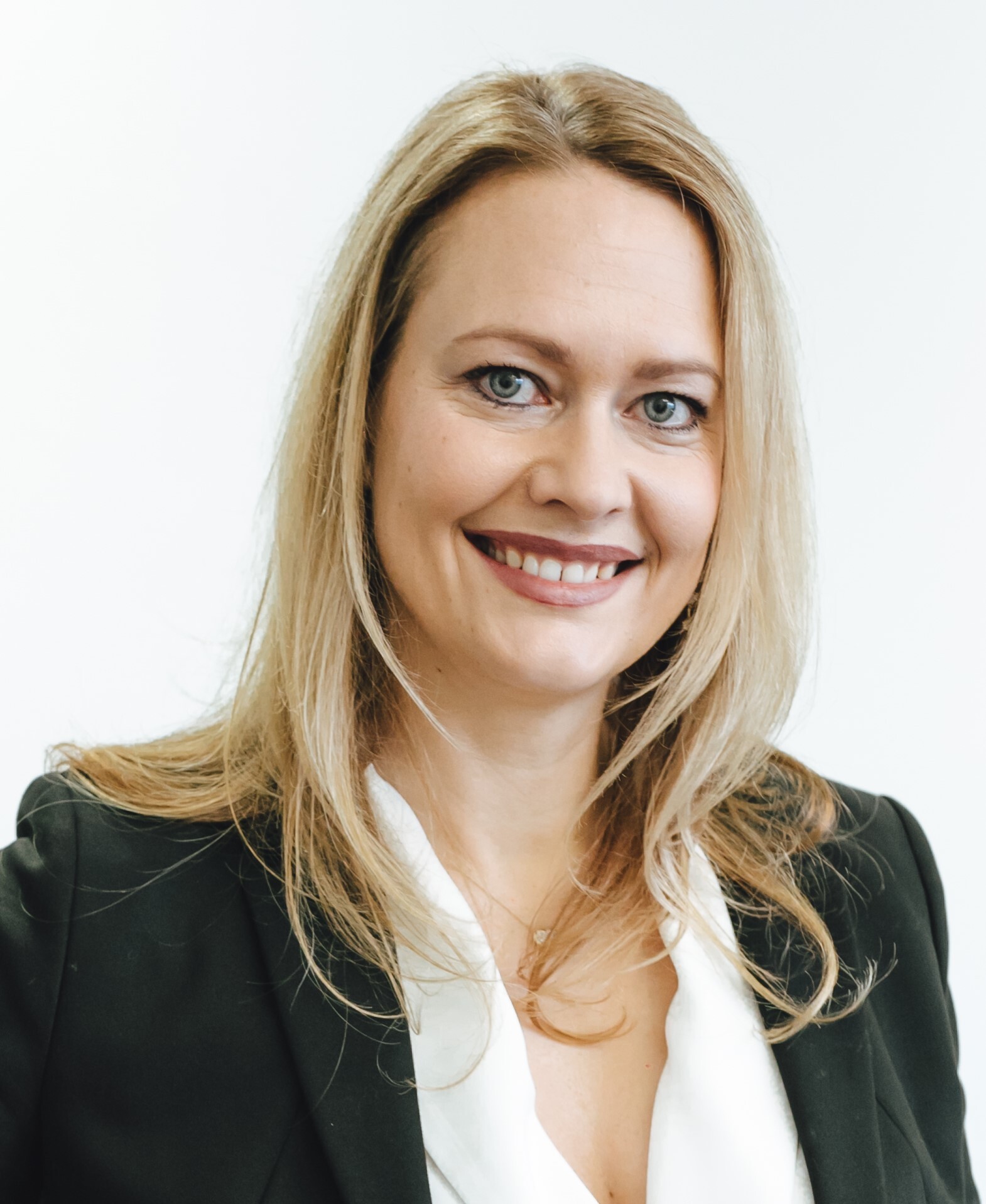 Mag. Sandra Leitner, MBA