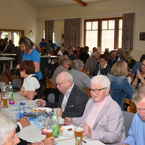 Bayrischer Frühschoppen im Pfarrheim