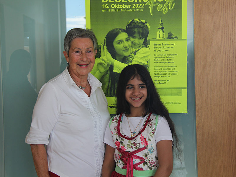 Brigitta Hasch Erkennen sie das Mädchen wieder? Vier Jahre liegen zwischen dem Foto am Plakat und dieser Aufnahme.