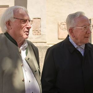 Bischof Manfred Scheuer feiert Sonntagsmesse in der Stadtpfarrkirche St. Stephan