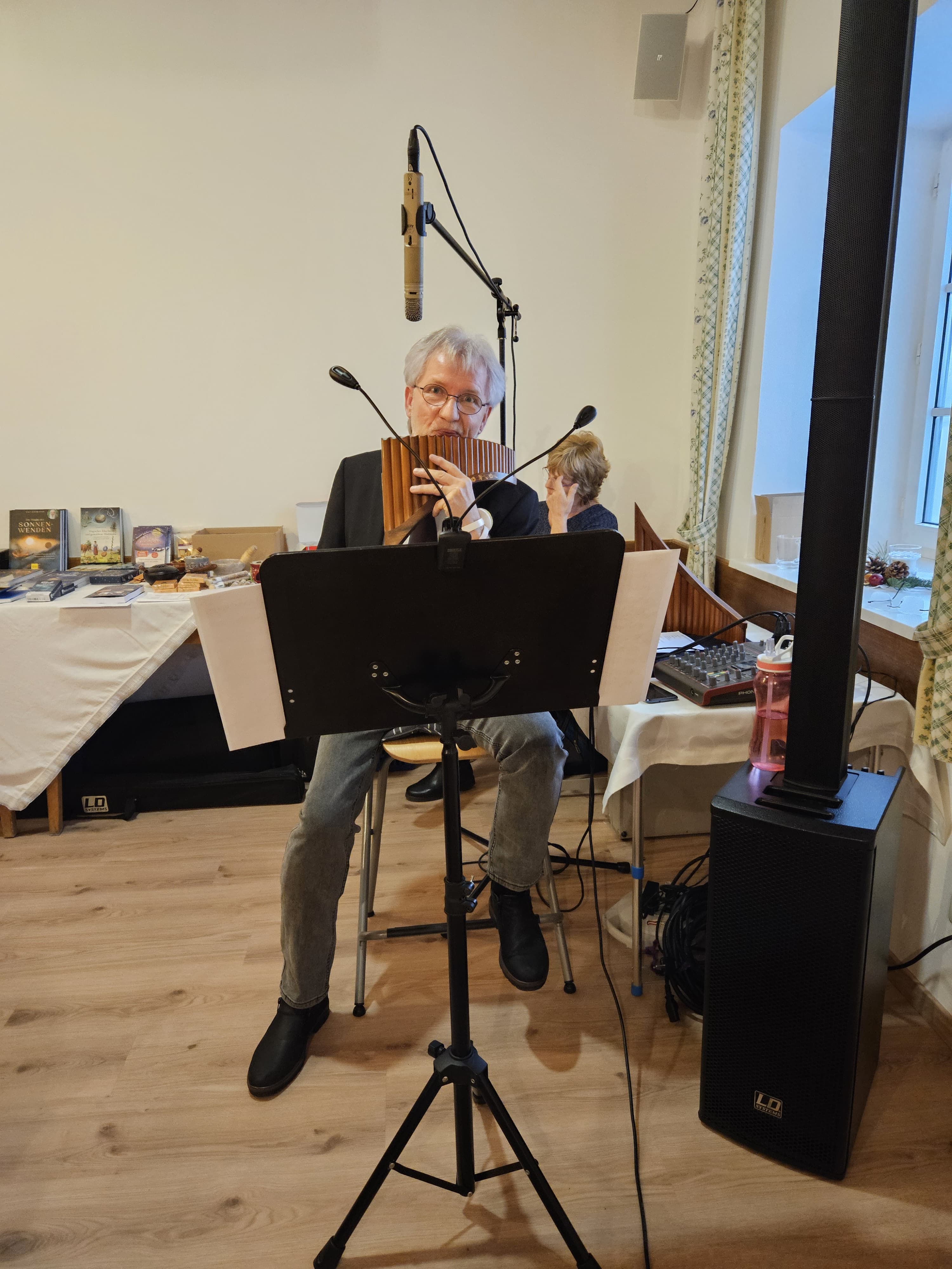 Räuchern zu heiligen Zeiten / ©kbw Räuchern zu heiligen Zeiten