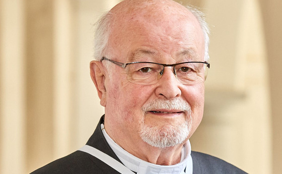 Propst emeritus Prälat Wilhelm Neuwirth CanReg verstorben
