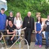 Bischof Schwarz beim Radworkshop mit Jugendlichen